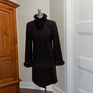 Women’s size 6, Liz Claiborne, natural fur-lined dress code